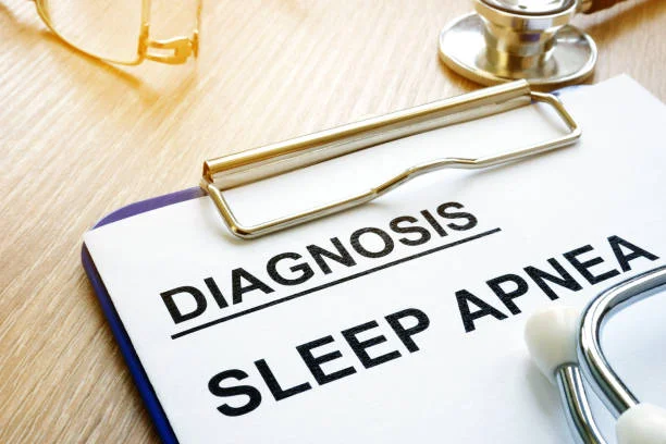 Clipboard with a sleep apnea diagnosis and a stethoscope